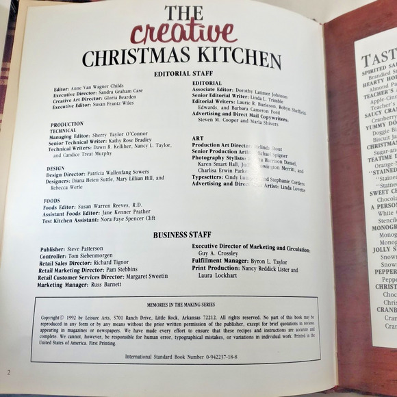 90s Cookbook Creative Christmas Kitchen Leisure Arts Hardcover Crafts Recipes - Picture 3 of 8
